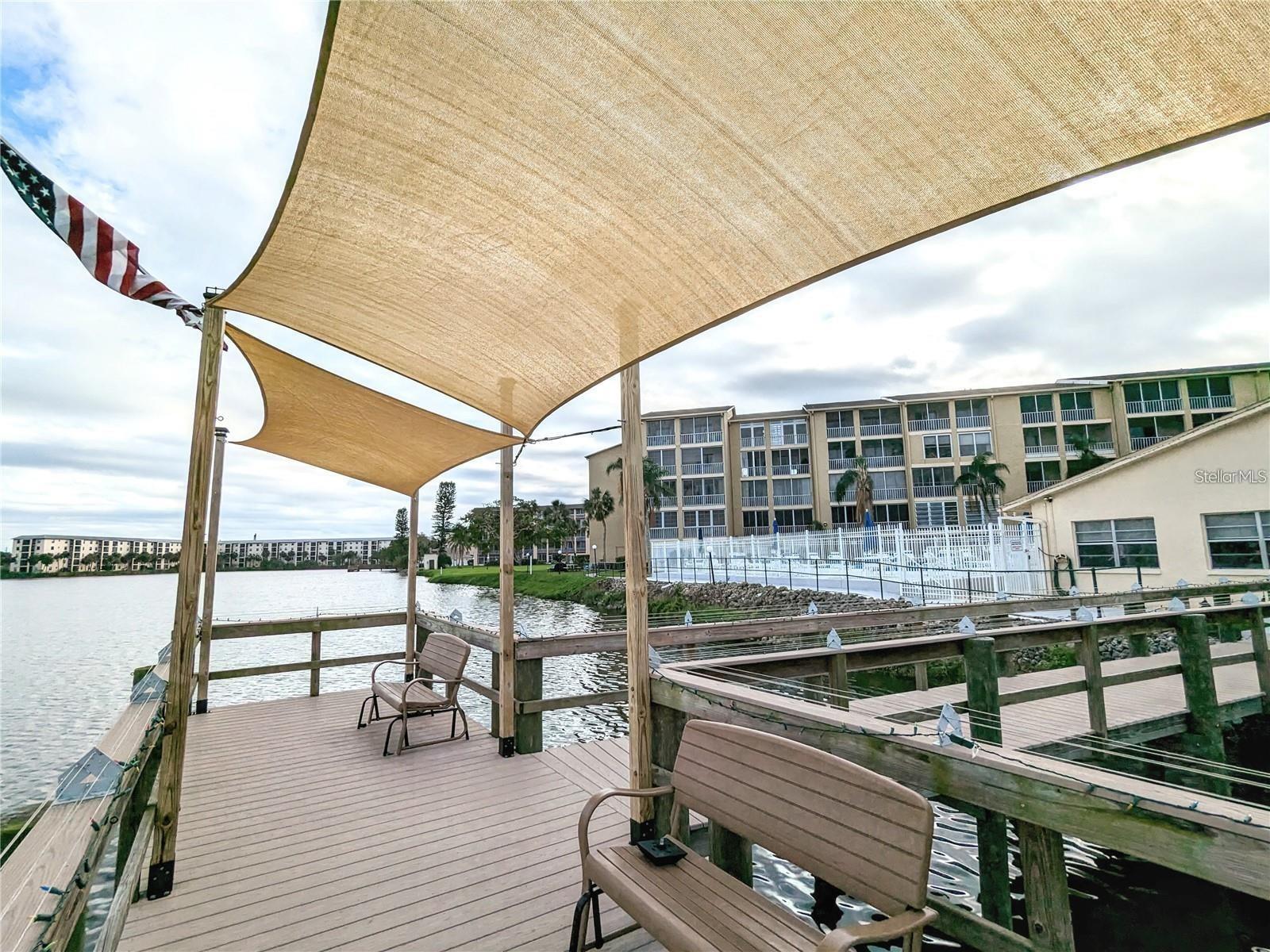 BAYSHORE ON THE LAKE CONDO APTS - Residential