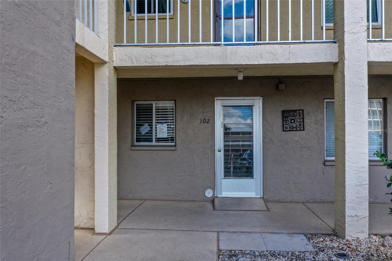 Beautifully Updated 2-Bedroom, 2-Bath Condo in Bayshore on the Lake – 55+ Community
Welcome to this spacious and meticulously maintained 2-bedroom, 2-bath condominium located in Building K at Bayshore on the Lake. This inviting residence offers comfortable living in a peaceful and well-established 55+ community.
The unit features newer appliances (only 3 years old) and a brand-new A/C system installed just 3 months ago, providing added value, efficiency, and peace of mind for the next owner. Residents enjoy a variety of amenities, including a clubhouse, heated swimming pool, shuffleboard courts, fishing pier, cable and internet, and picturesque lake views throughout the community. Ideally situated close to shopping, dining, medical facilities, and everyday conveniences—and only 7 miles from Florida’s beautiful Gulf beaches—this condo offers both comfort and convenience. Don’t miss this opportunity to own a move-in ready condo in one of the area’s desirable 55+ communities. Schedule your private showing today!