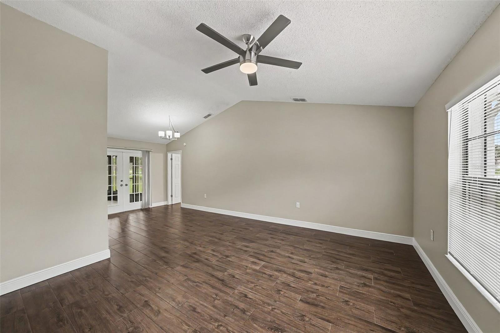 FOREST OAKS - Residential