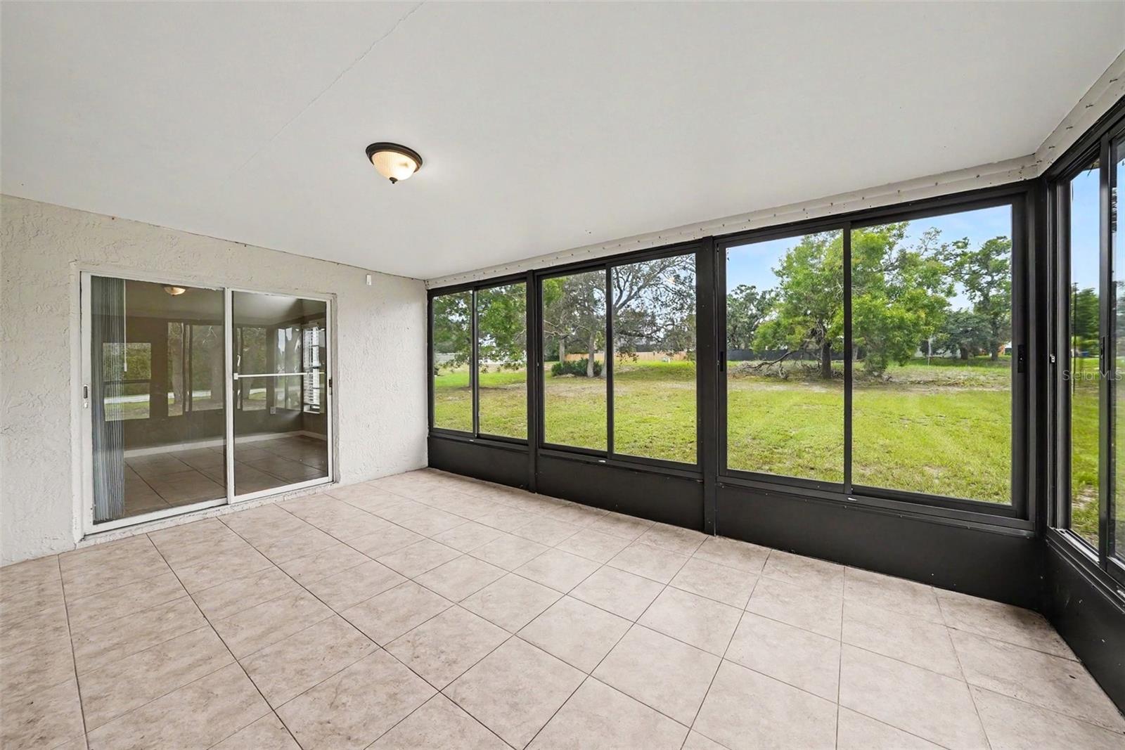 FOREST OAKS - Residential