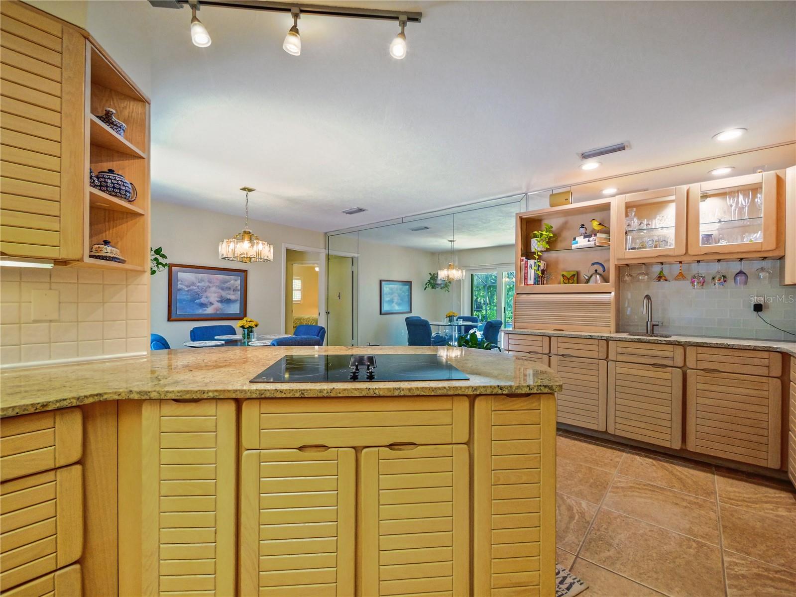 DEEP LAKE HOMESITES - Residential