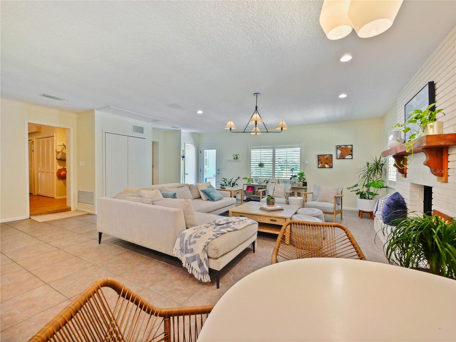 DEEP LAKE HOMESITES - Residential