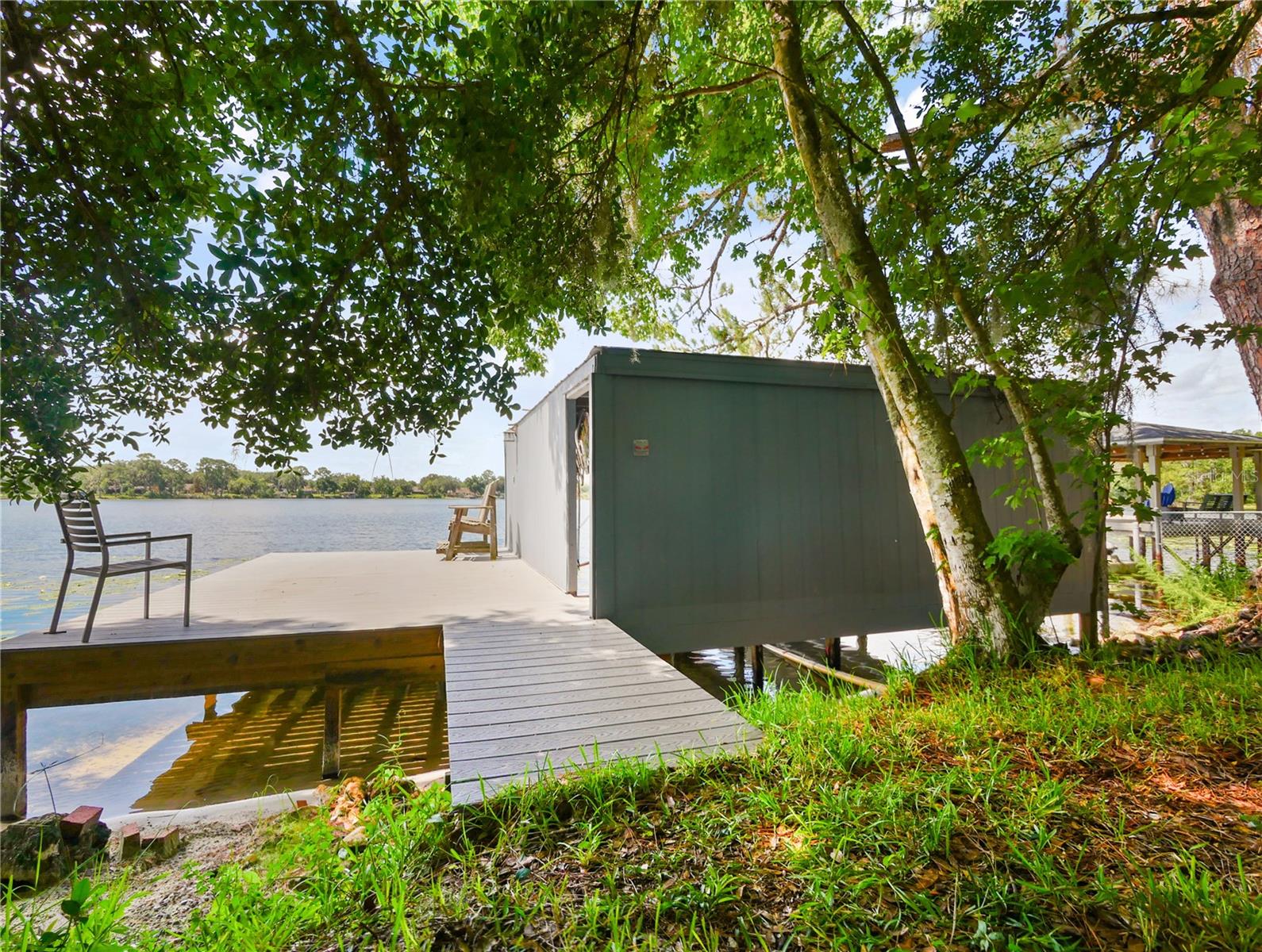 DEEP LAKE HOMESITES - Residential