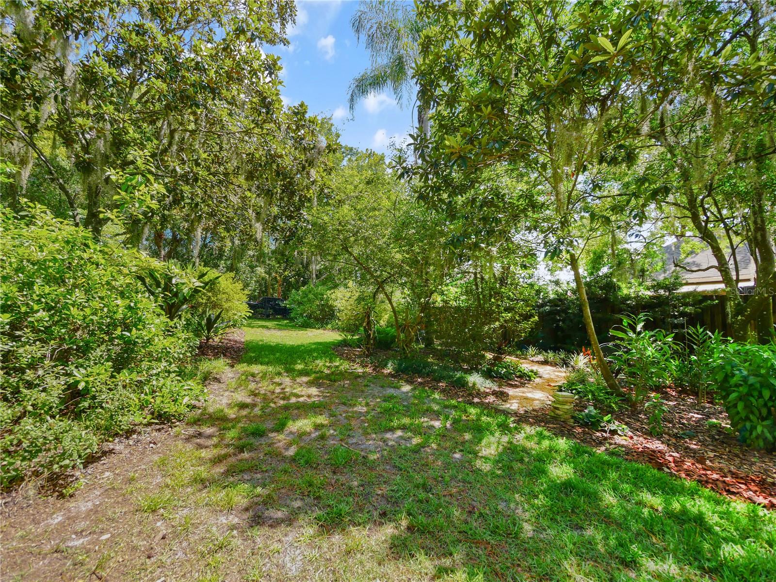 DEEP LAKE HOMESITES - Residential