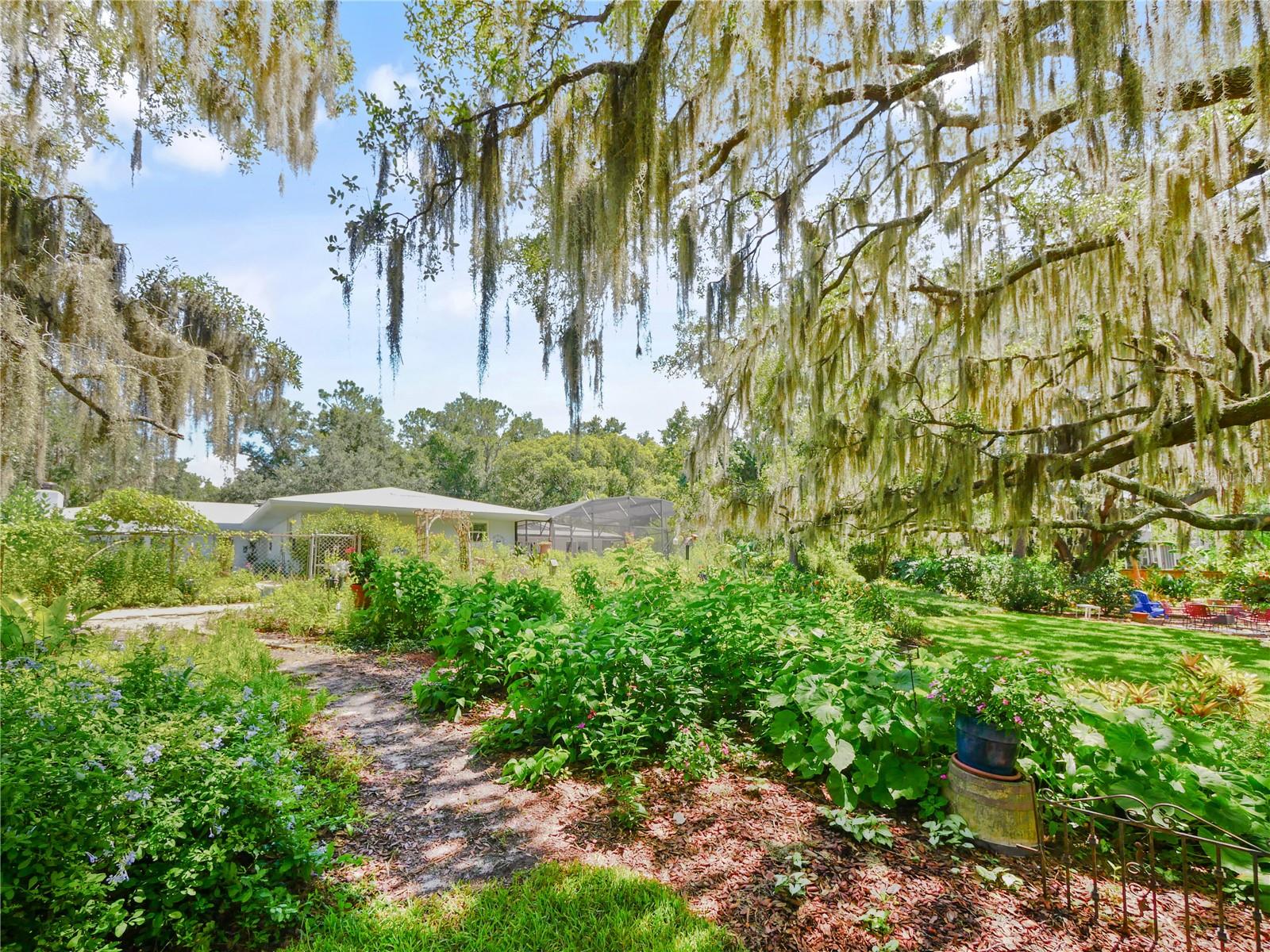 DEEP LAKE HOMESITES - Residential