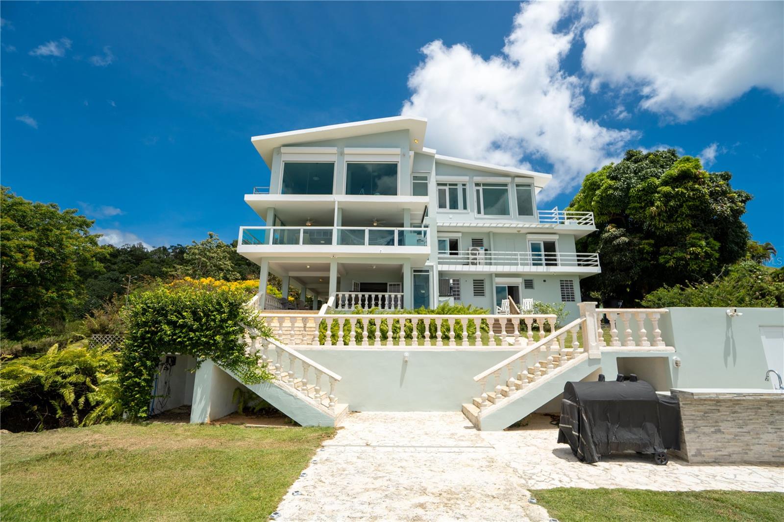 PALMA SOLA - Residential