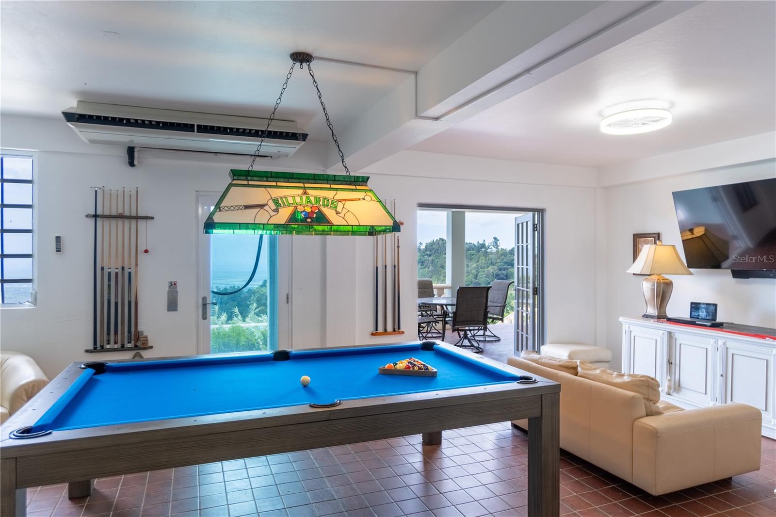 PALMA SOLA - Residential