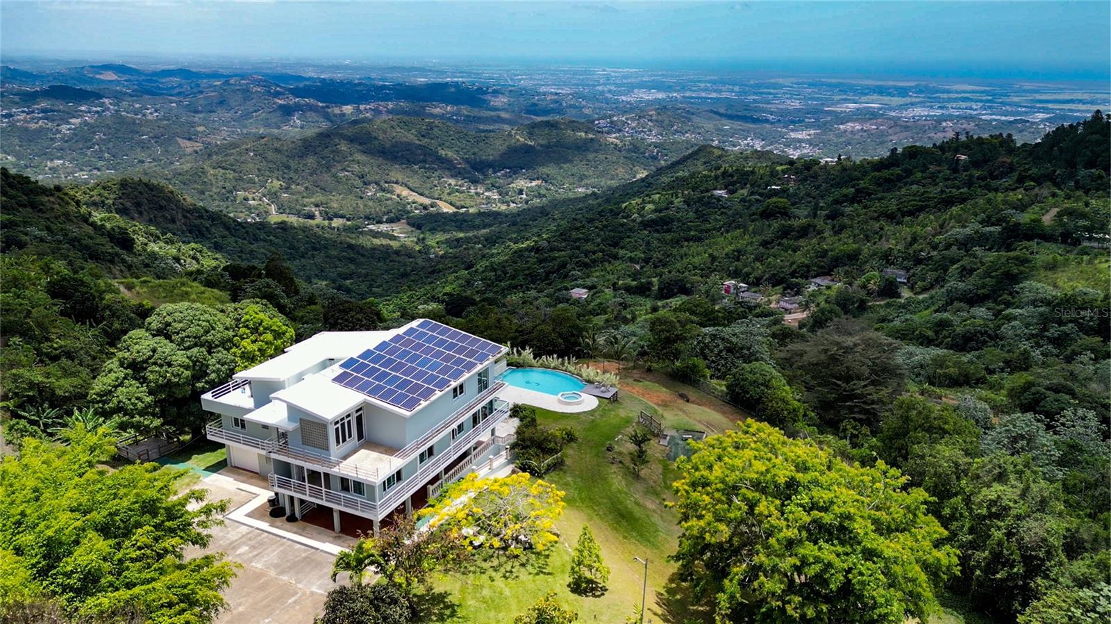 PALMA SOLA - Residential