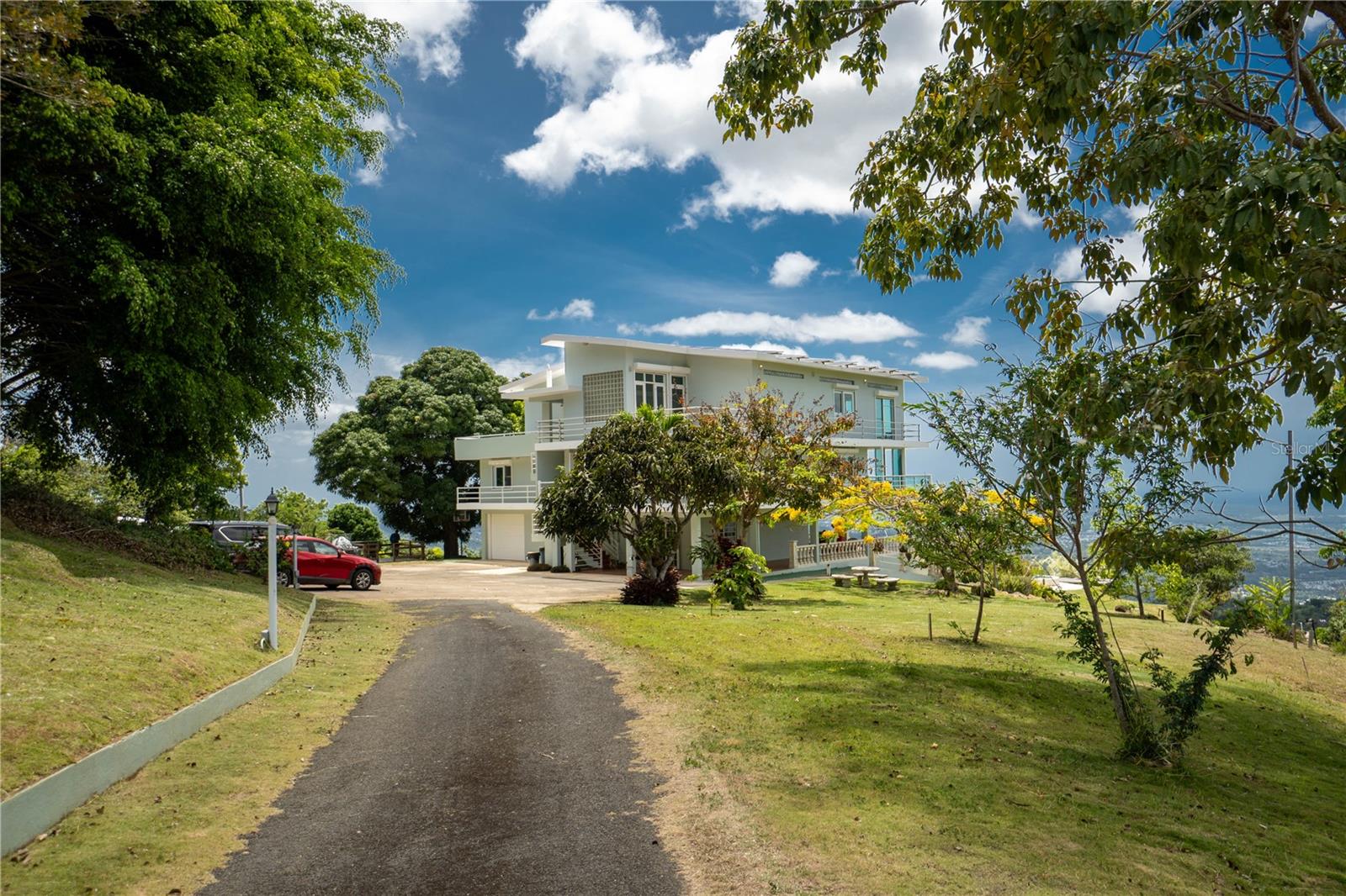 PALMA SOLA - Residential