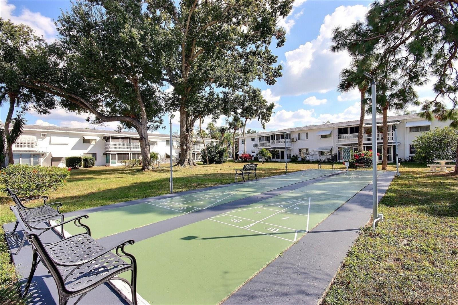 BAYSHORE GARDENS APTS 12 - Residential
