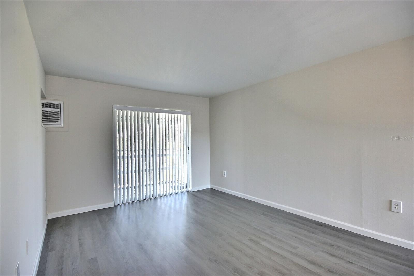 BAYSHORE GARDENS APTS 12 - Residential
