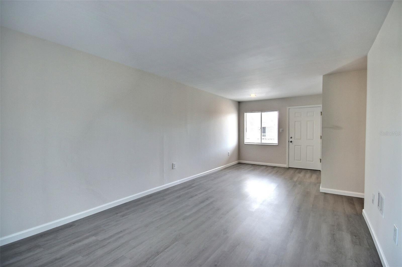 BAYSHORE GARDENS APTS 12 - Residential