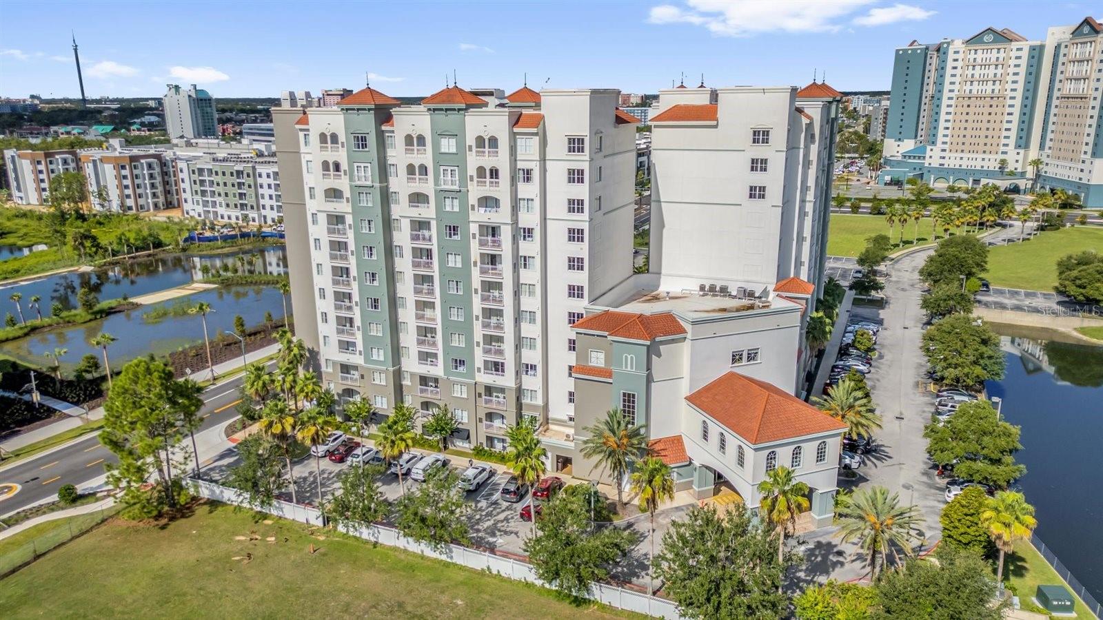 POINT ORLANDO RESIDENCE CONDO - Residential