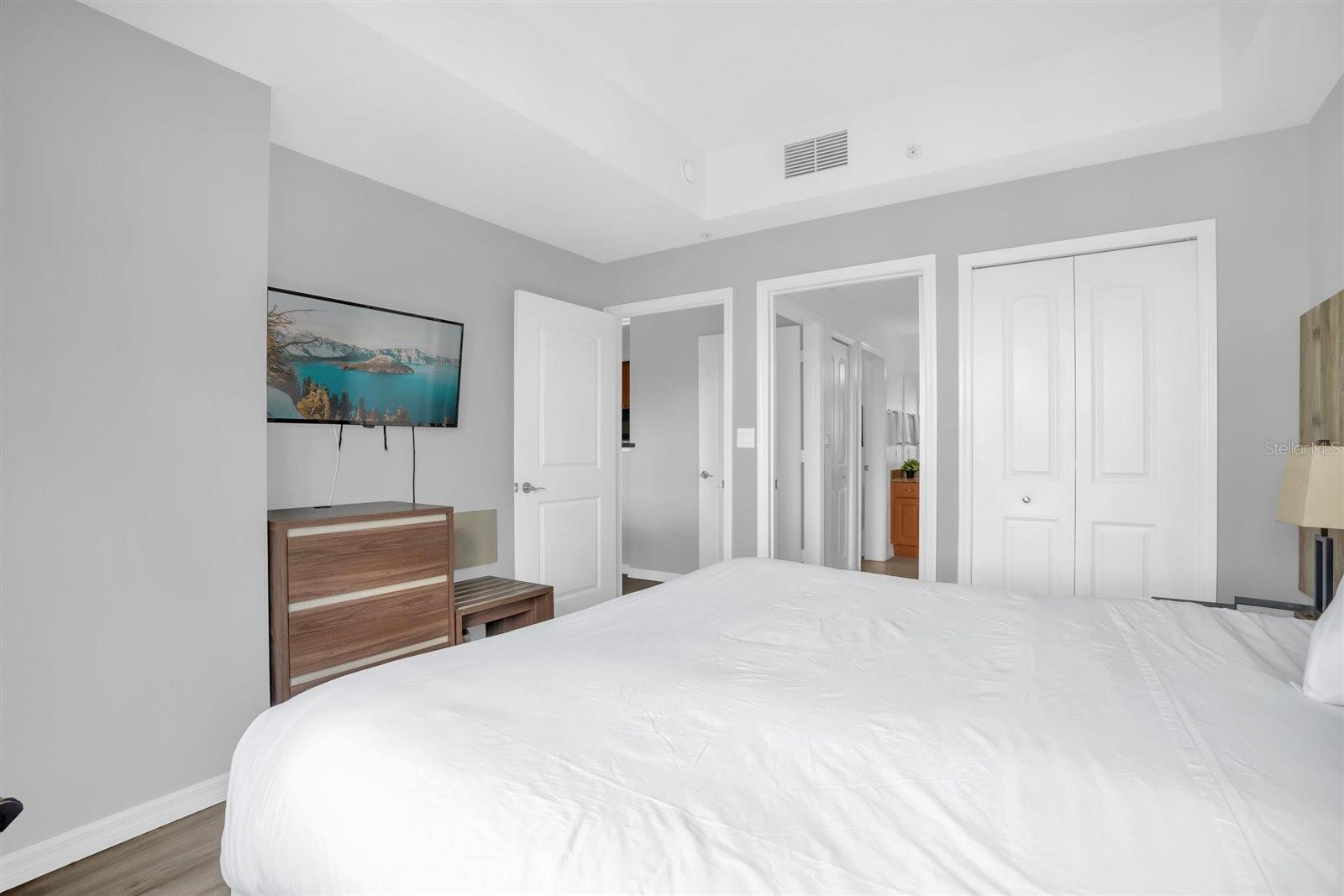 POINT ORLANDO RESIDENCE CONDO - Residential