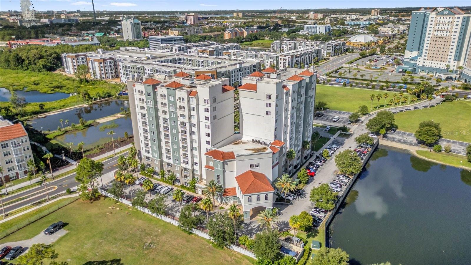 POINT ORLANDO RESIDENCE CONDO - Residential