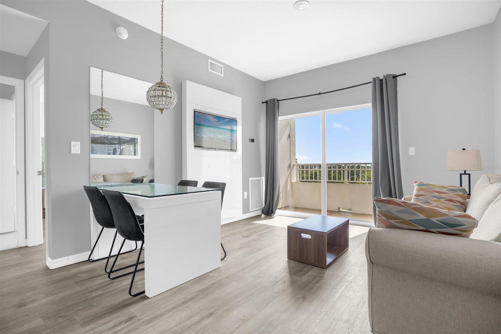 POINT ORLANDO RESIDENCE CONDO - Residential