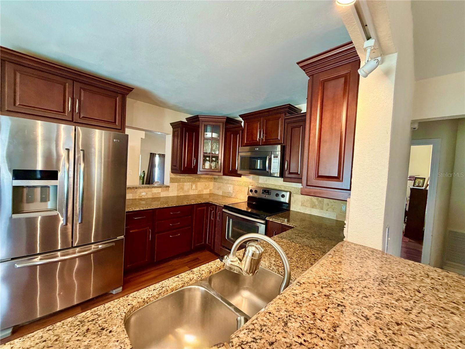 BROADMOOR SUB - Residential Lease