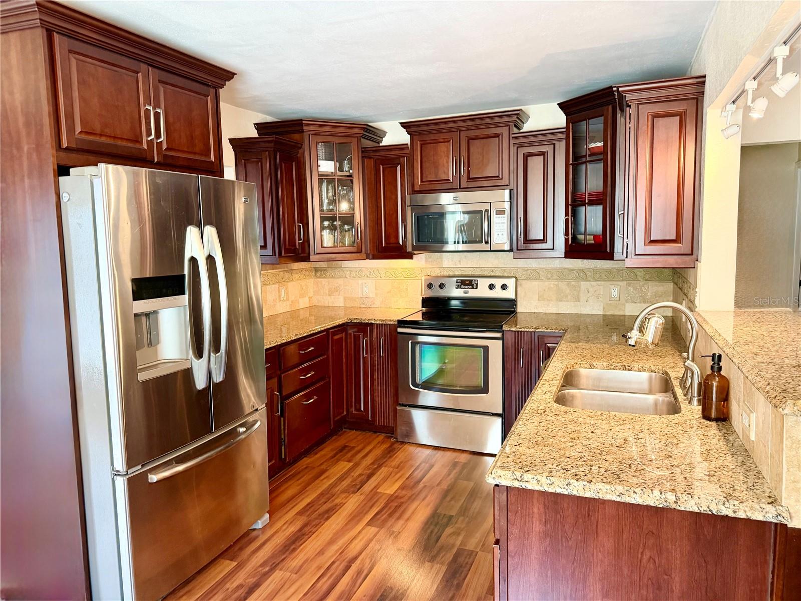 BROADMOOR SUB - Residential Lease