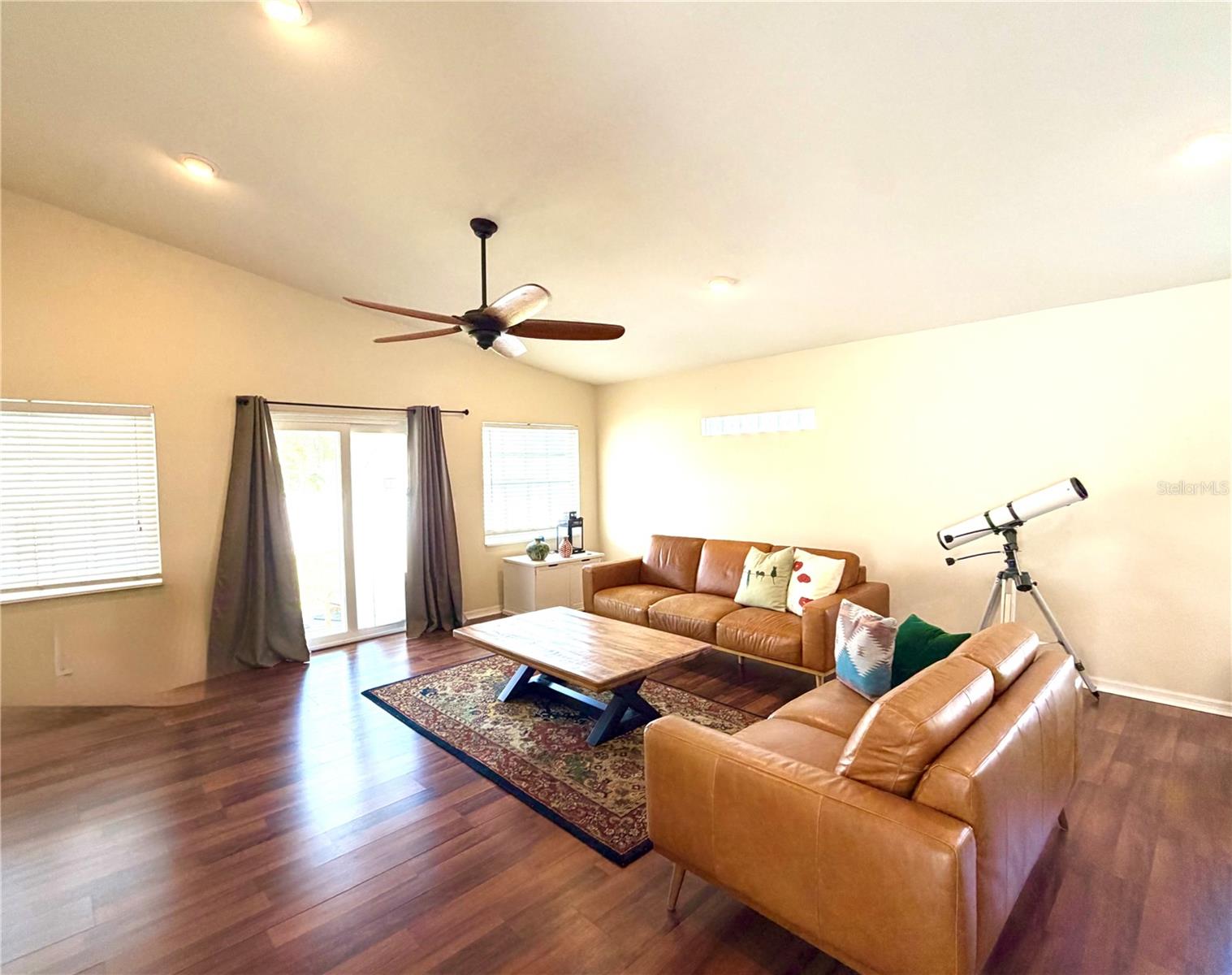 BROADMOOR SUB - Residential Lease