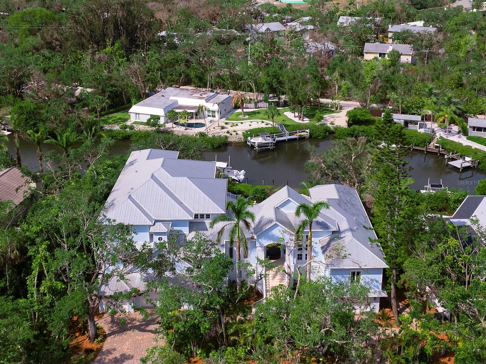 HIDDEN HARBOR - Residential