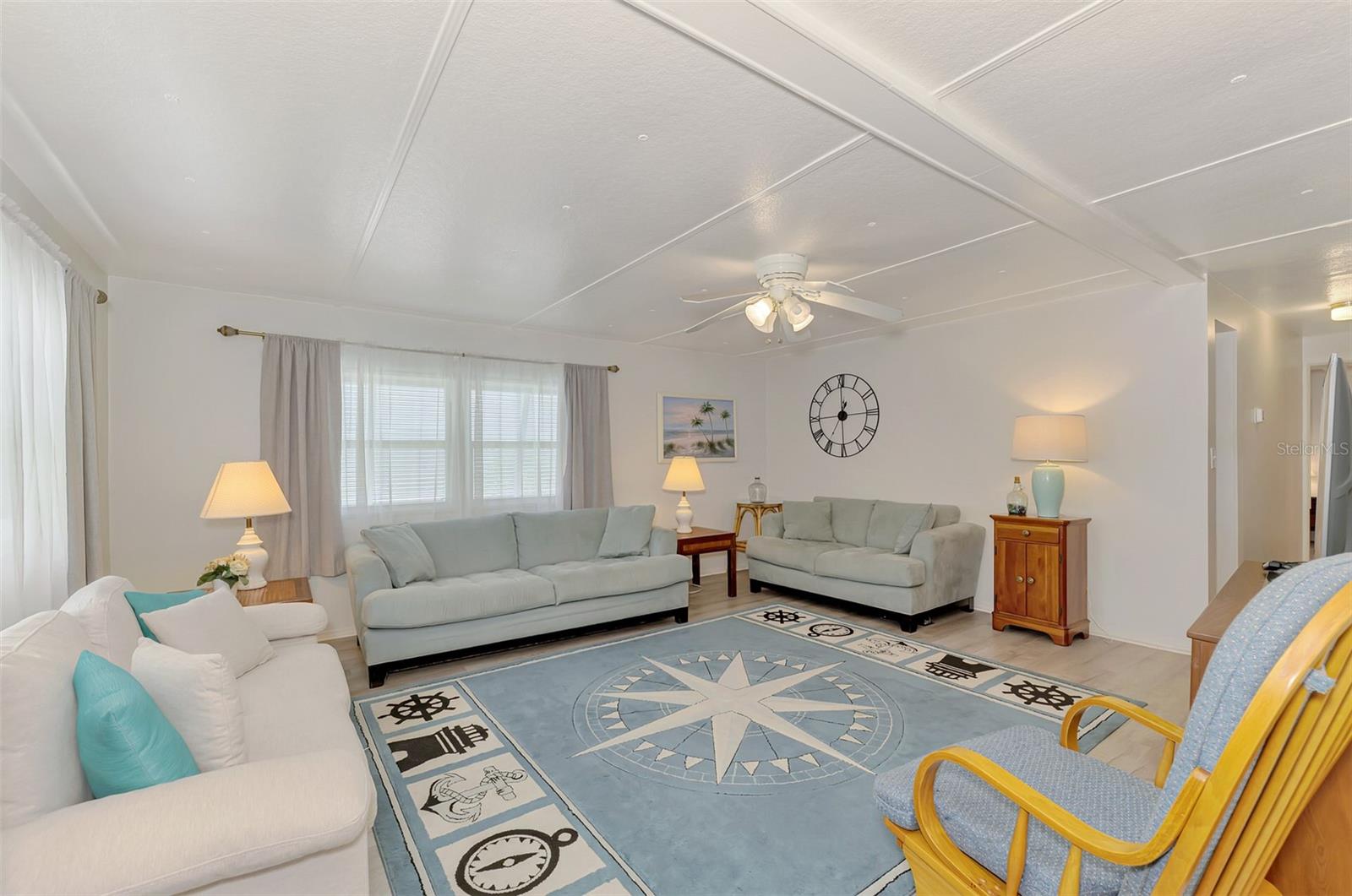 HOLIDAY PARK - Residential