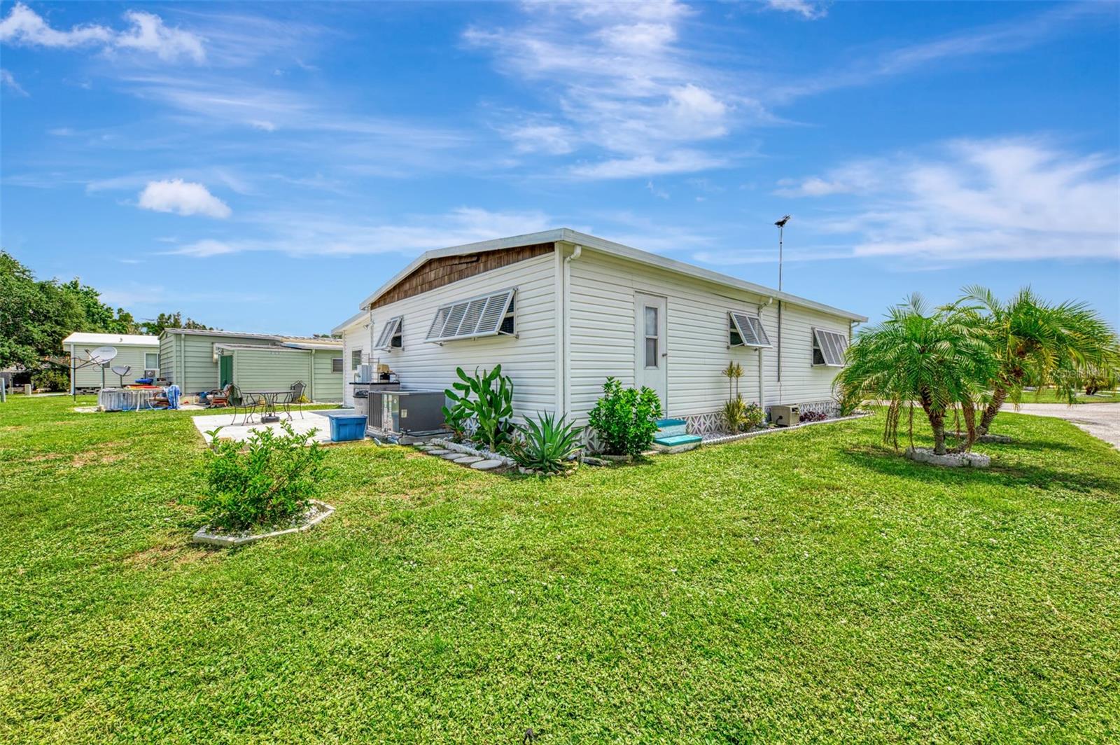 HOLIDAY PARK - Residential