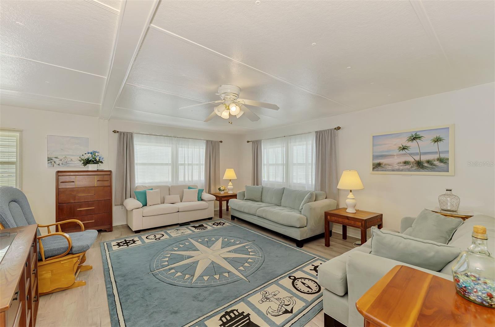 HOLIDAY PARK - Residential
