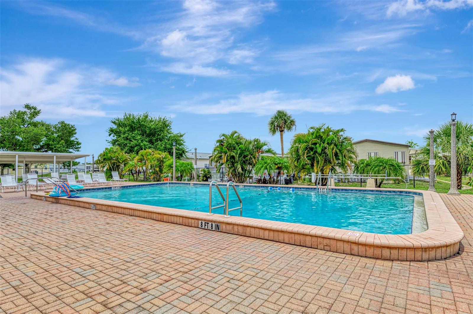 HOLIDAY PARK - Residential