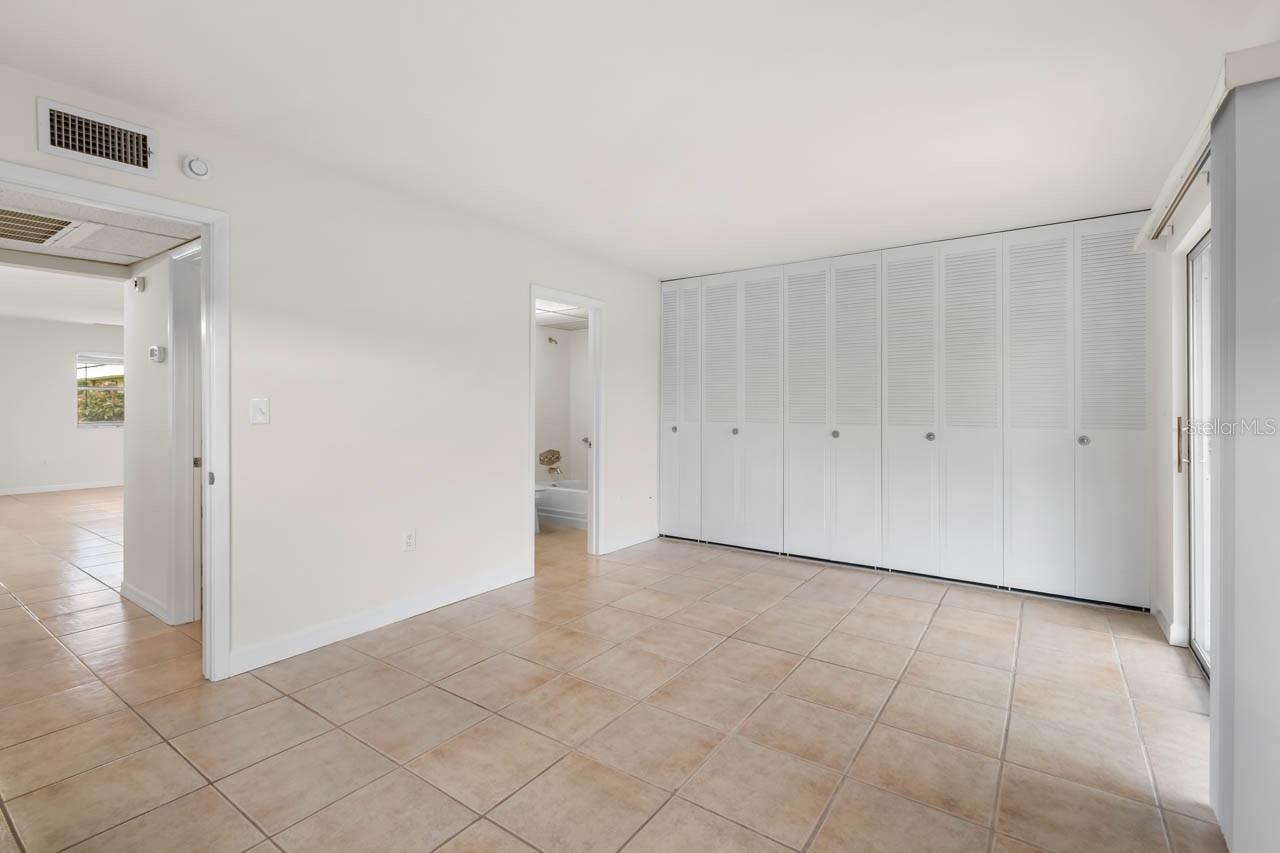 ANDOVER A CONDO - Residential