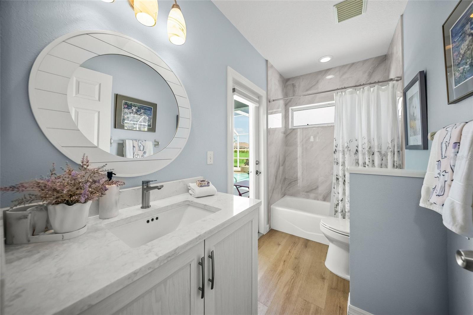 LAUREL MEADOWS - Residential