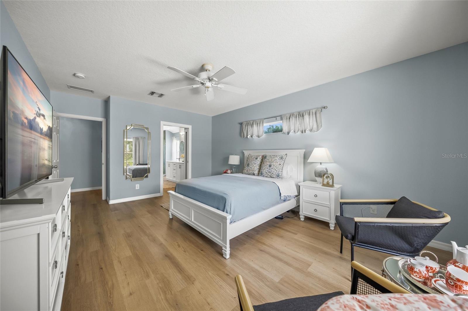 LAUREL MEADOWS - Residential