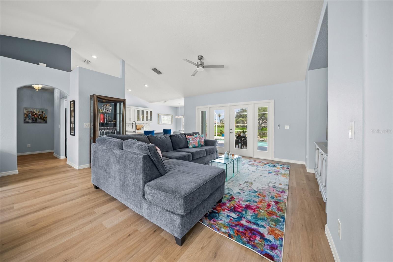 LAUREL MEADOWS - Residential
