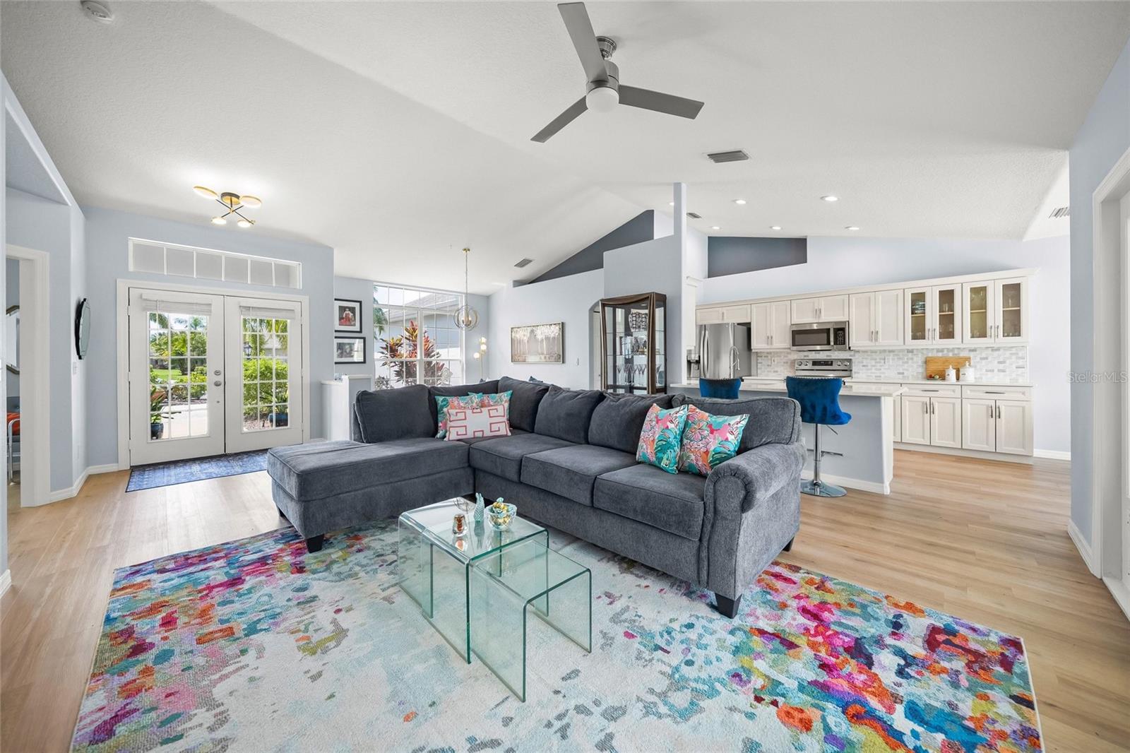 LAUREL MEADOWS - Residential