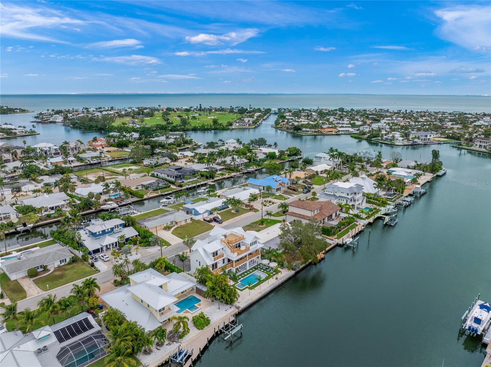 BAY PALMS ADD - Residential