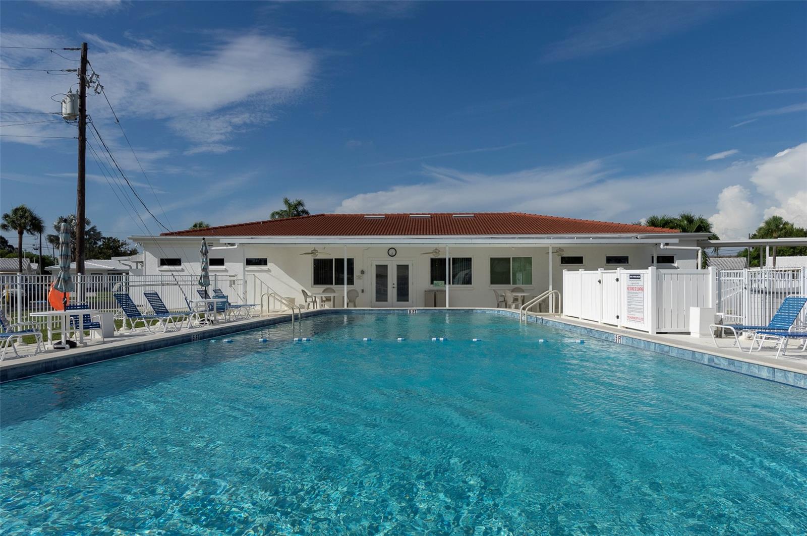 MAINLANDS OF TAMARAC BY THE GULF UNIT 3 CONDO - Residential