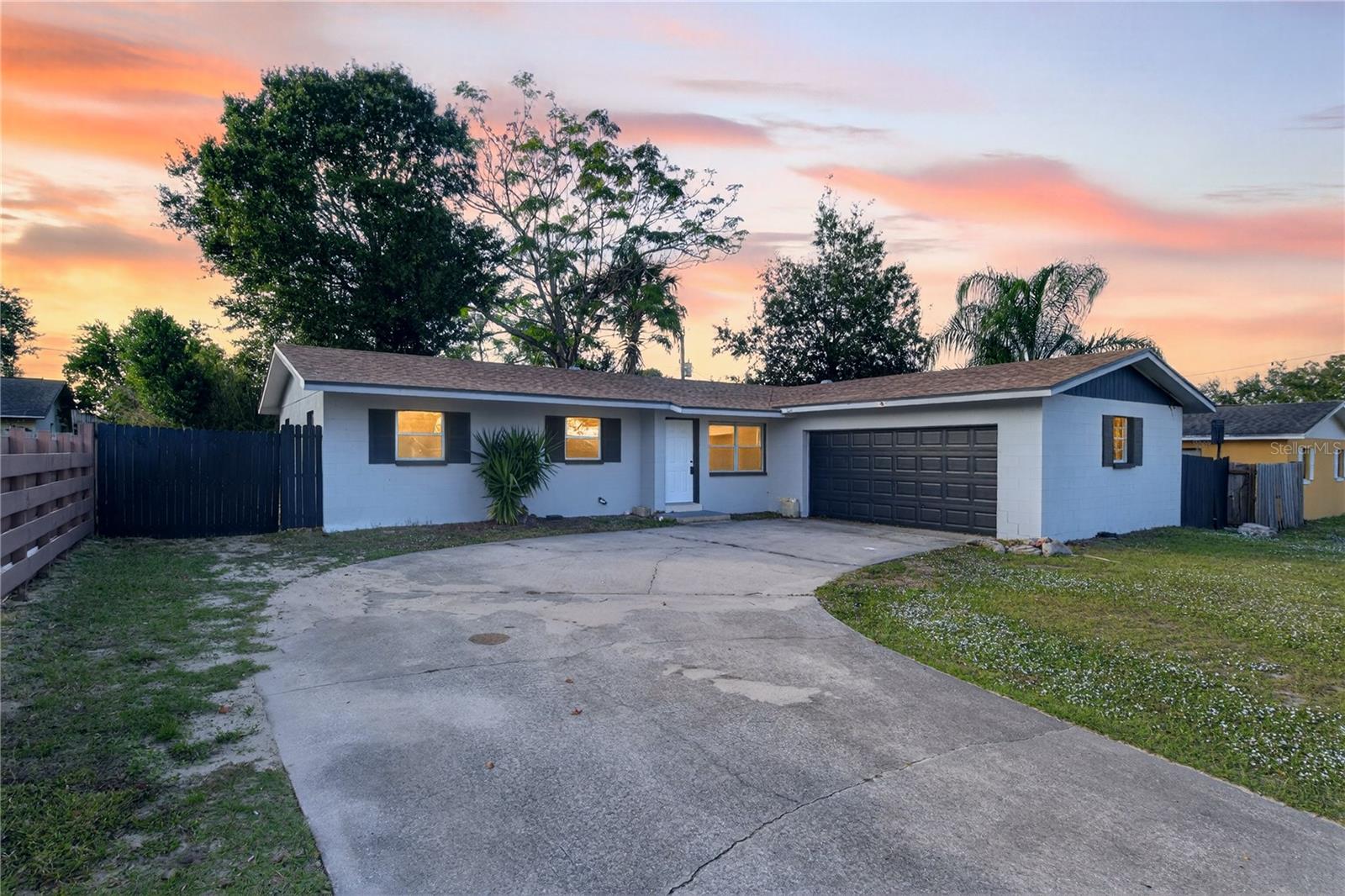 WHISPERING LAKES SEC 03 PT 04 - Residential
