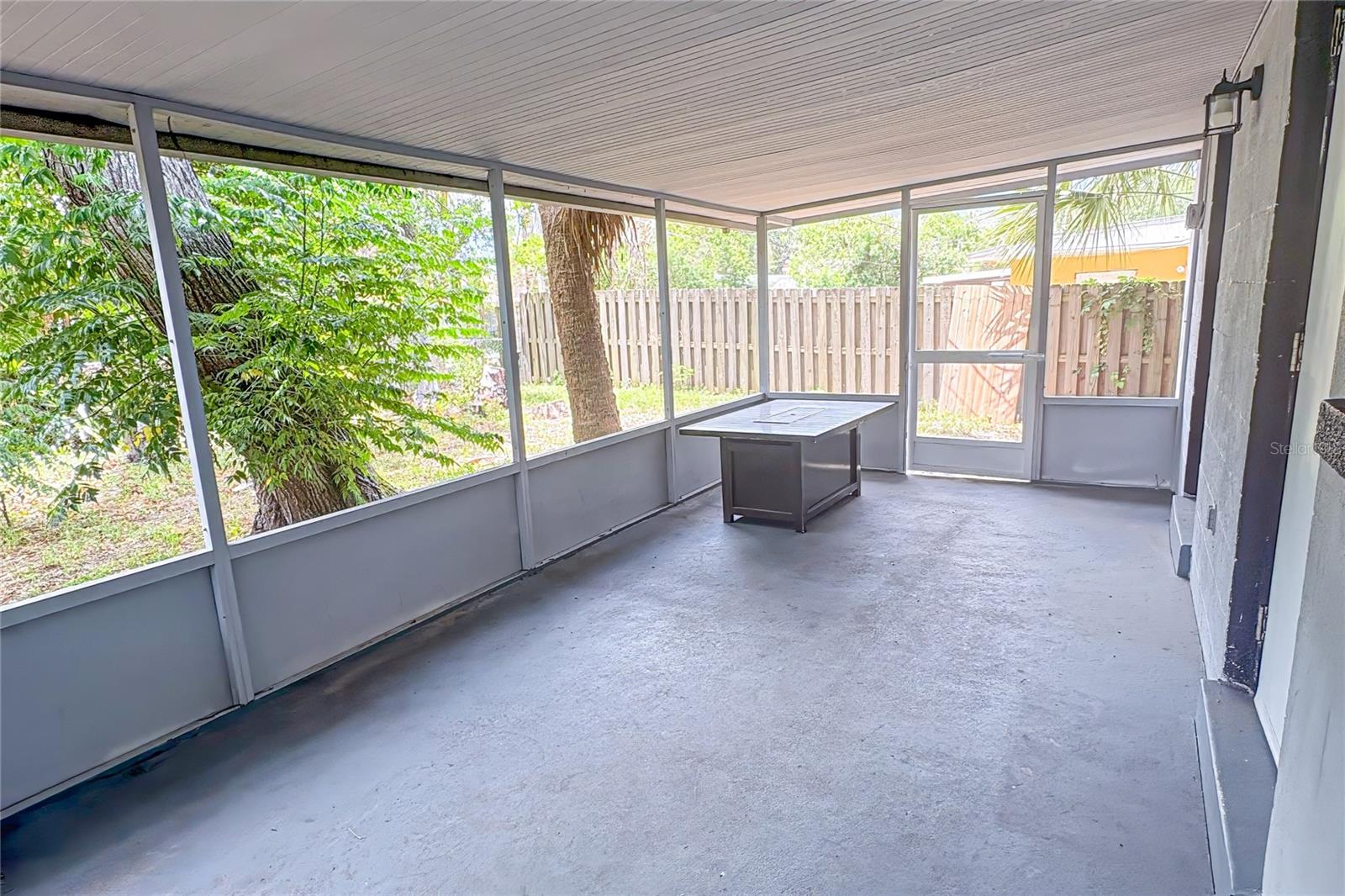 WHISPERING LAKES SEC 03 PT 04 - Residential
