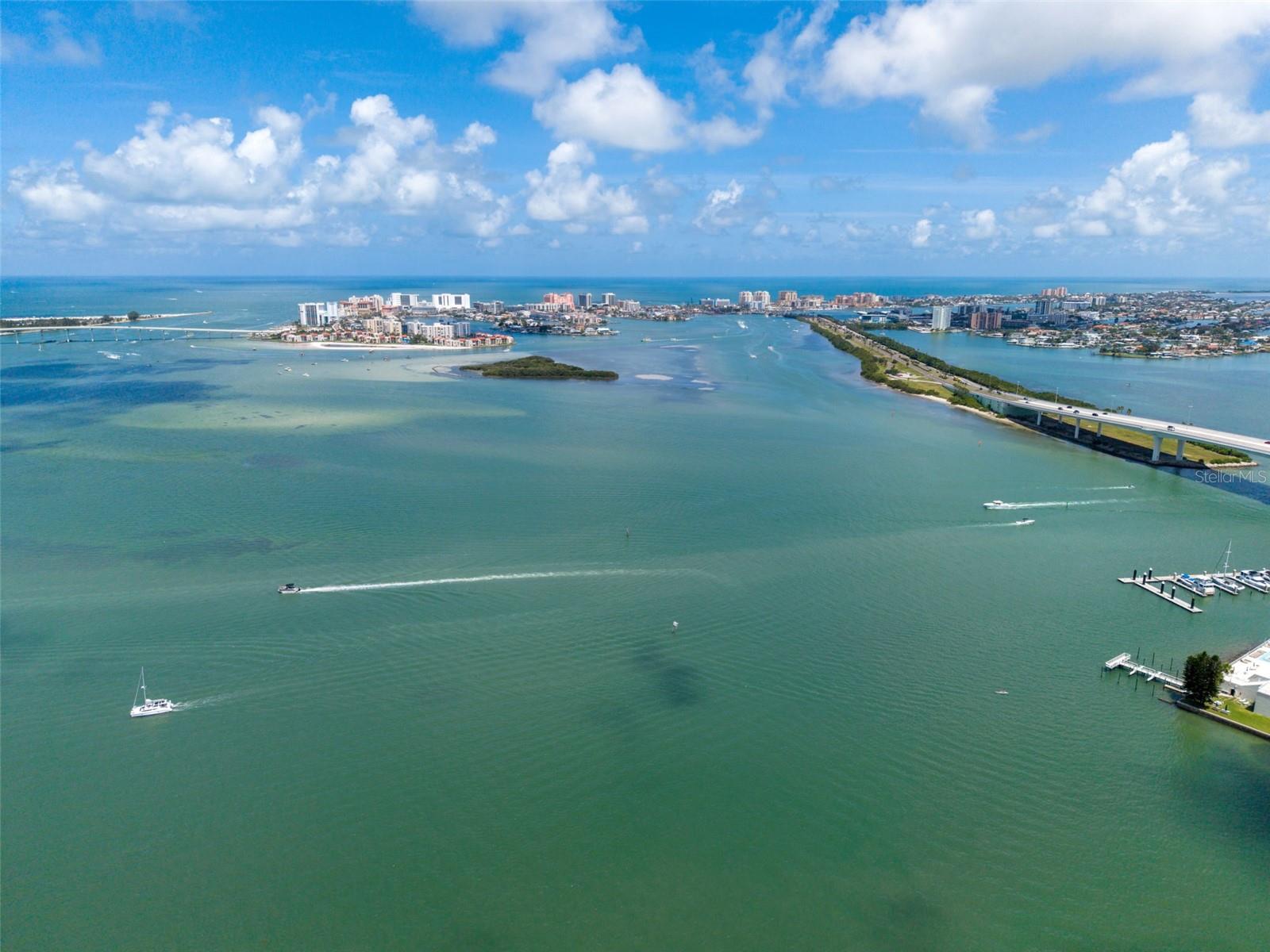VIEWPOINT-ON-THE-BAY CONDO - Residential