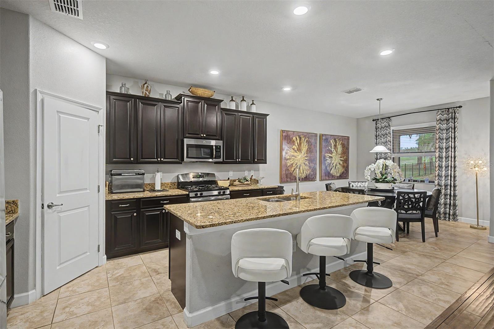 SOUTHERN HILLS PLANTATION - Residential