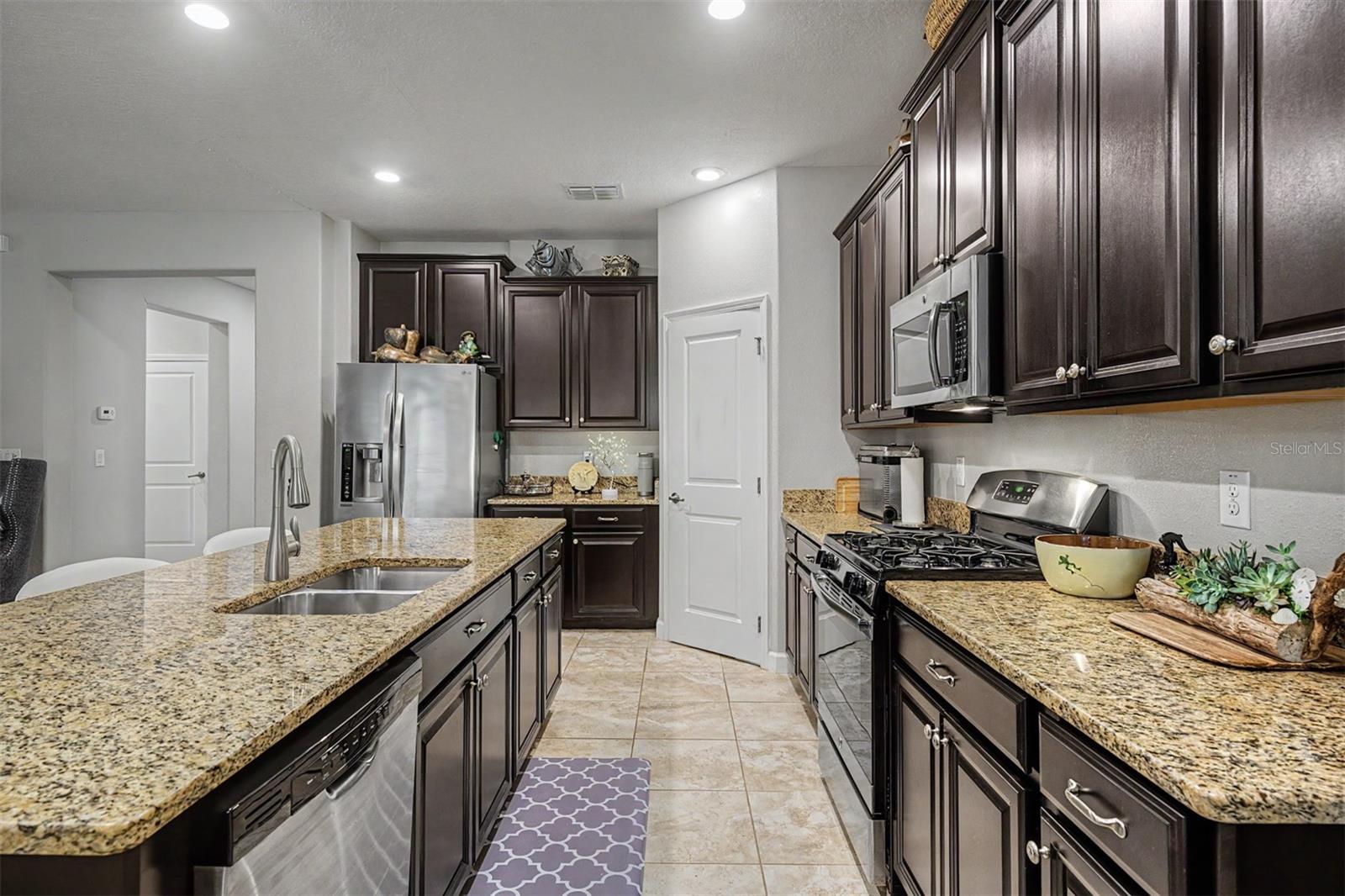 SOUTHERN HILLS PLANTATION - Residential