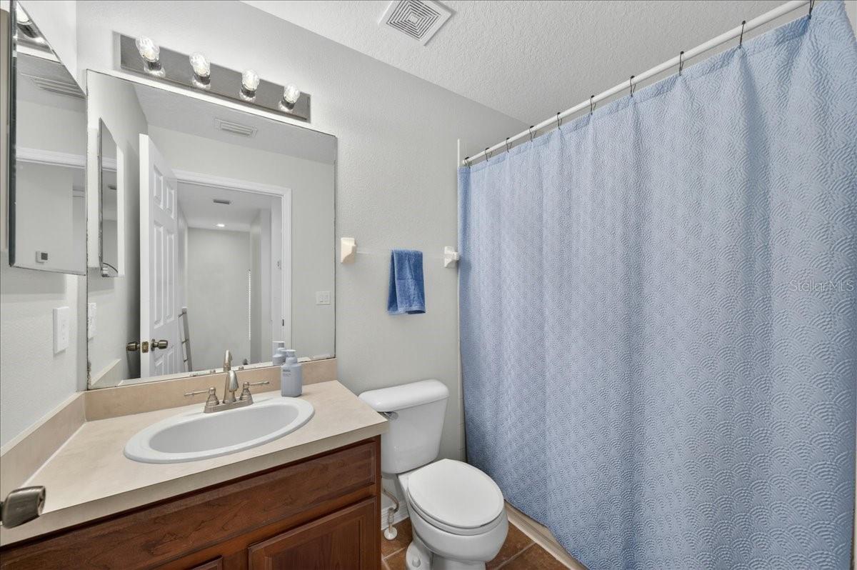 TOWNHOMES OF BAY PORT COLONY - Residential
