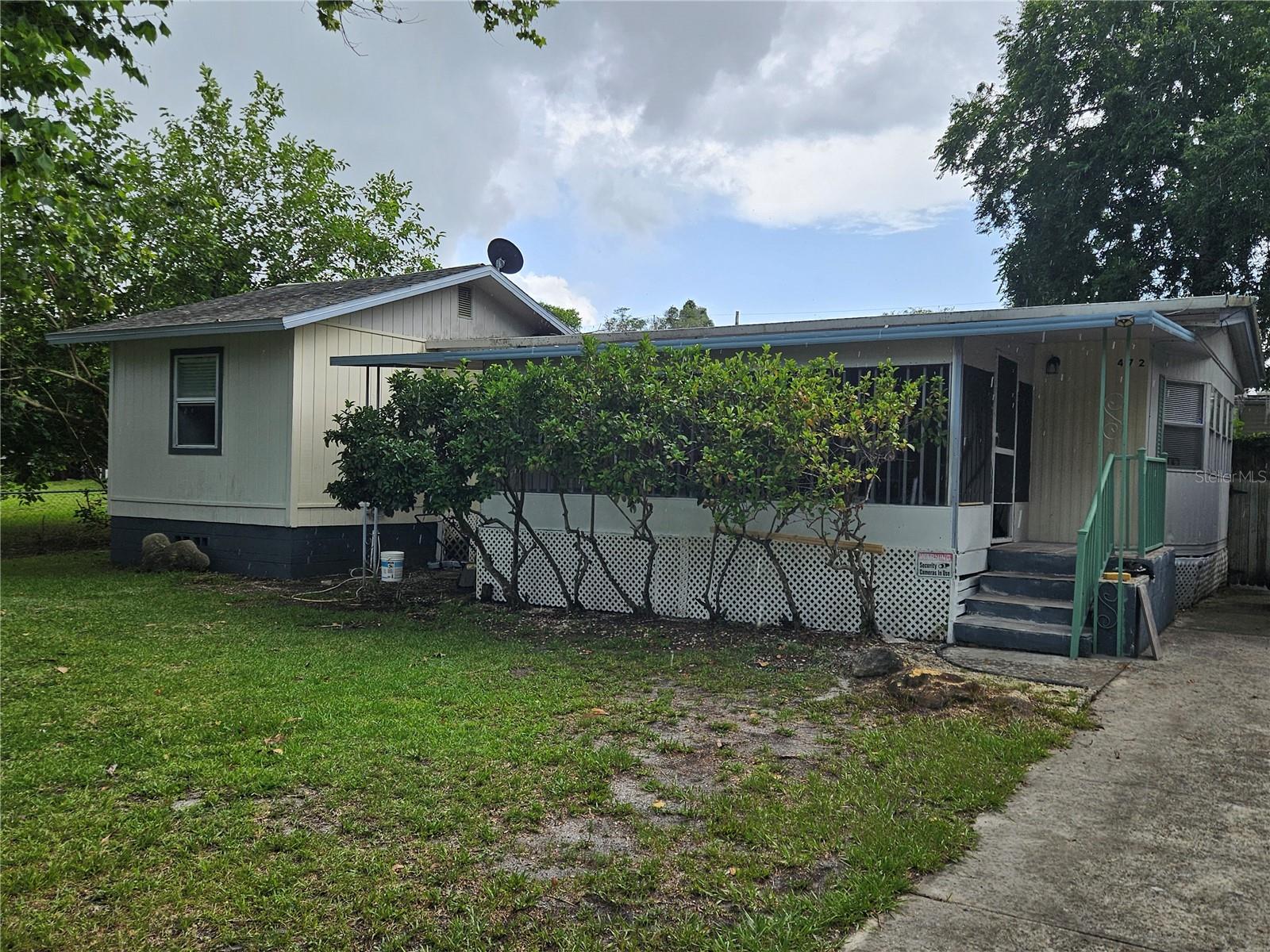 PINE HILLS MOBILE HOMESITES UNREC 164 - Residential Lease
