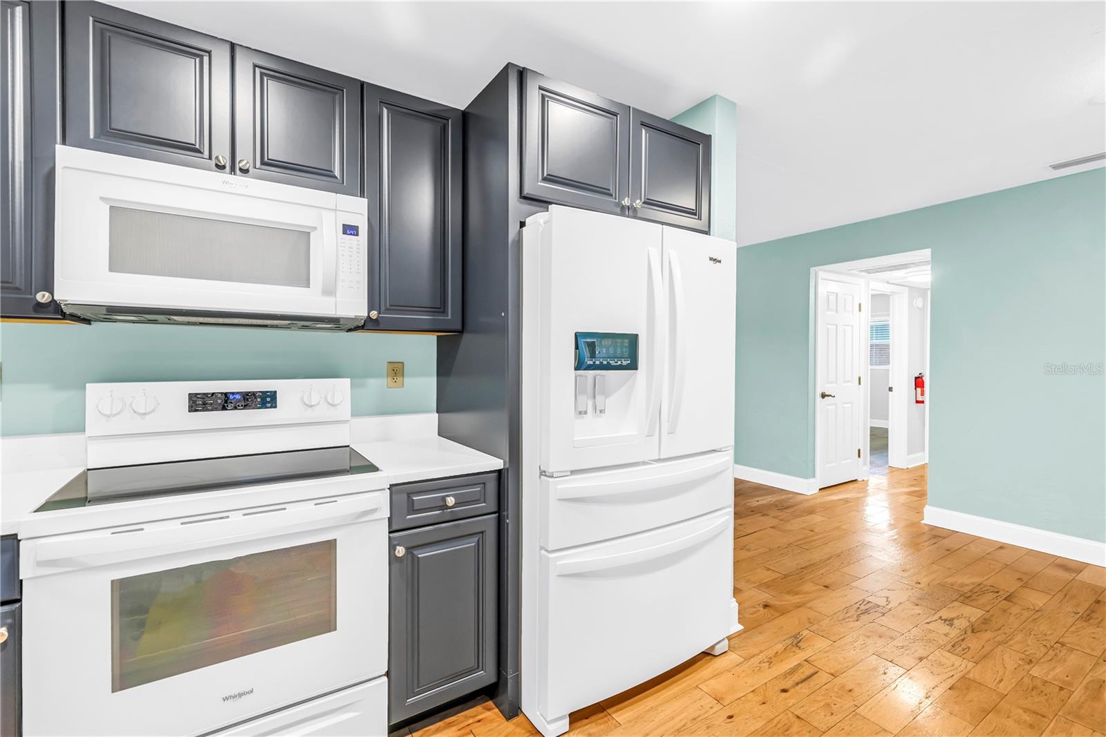 SNELL SHORES - Residential