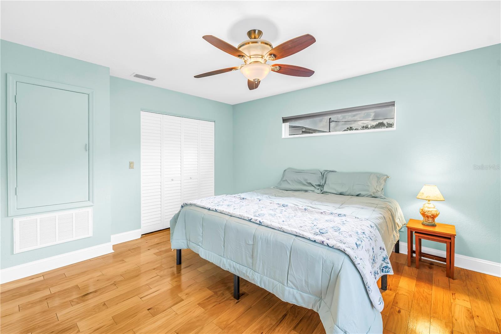 SNELL SHORES - Residential