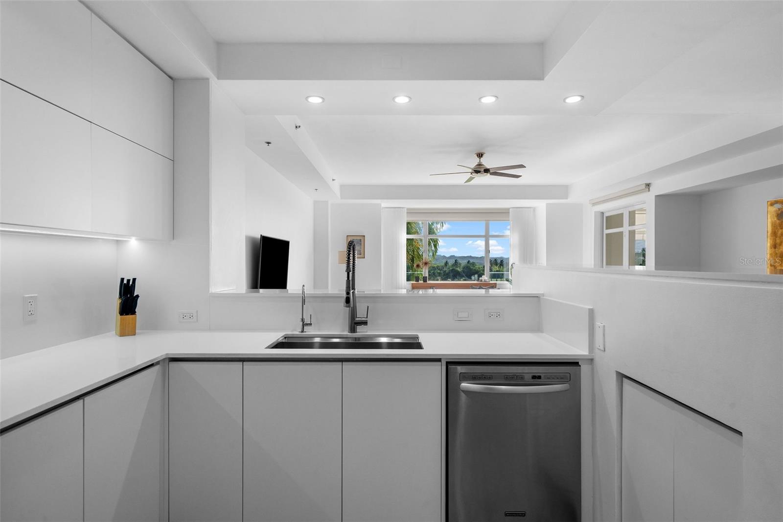 PLANTATION VILLAGE I - Residential