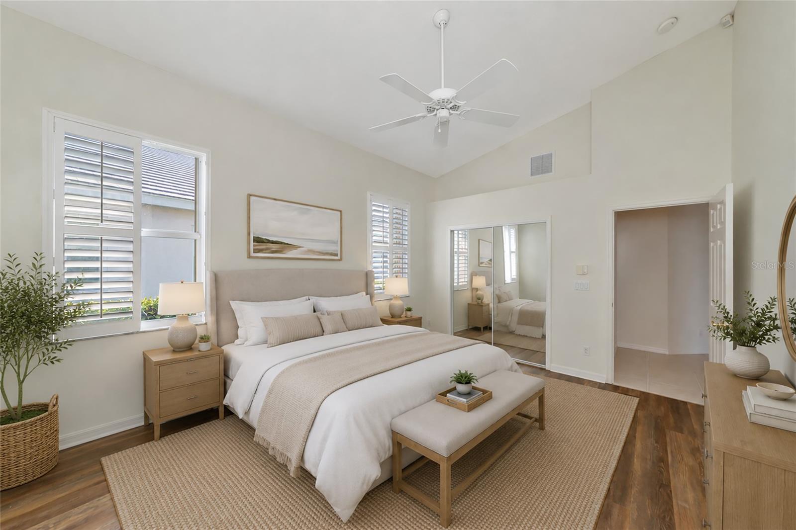 THE HAMPTONS - Residential