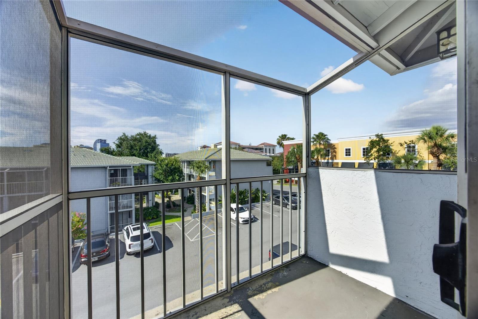 WATERSIDE AT CRANES ROOST A CONDO COMMUNITY - Residential