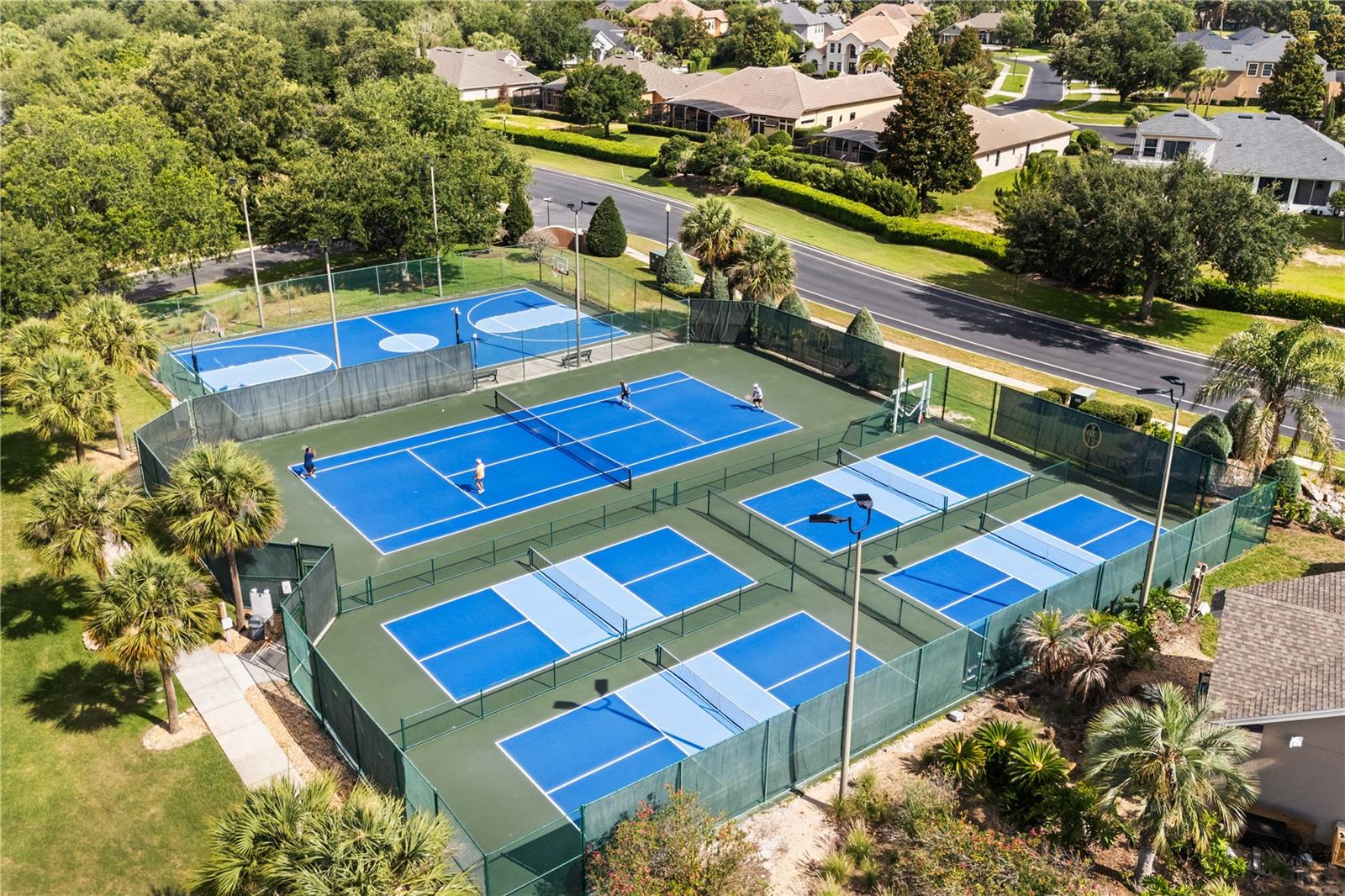 DEARCROFT AT LEGENDS - Residential