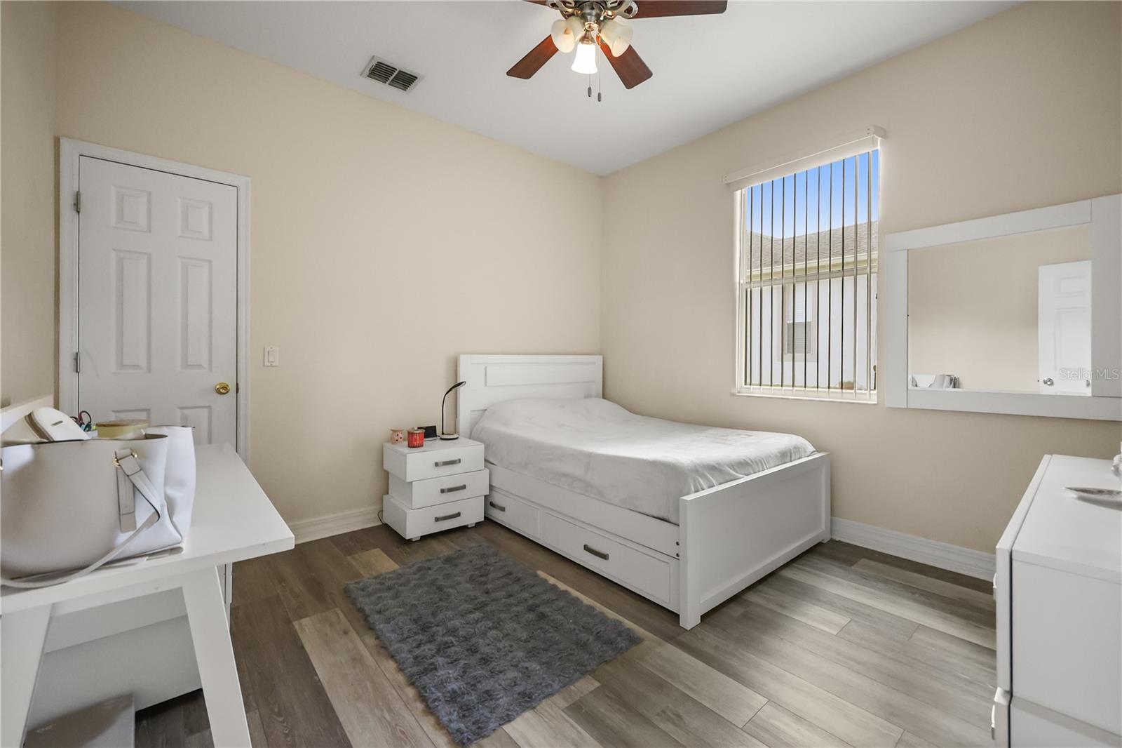DEARCROFT AT LEGENDS - Residential