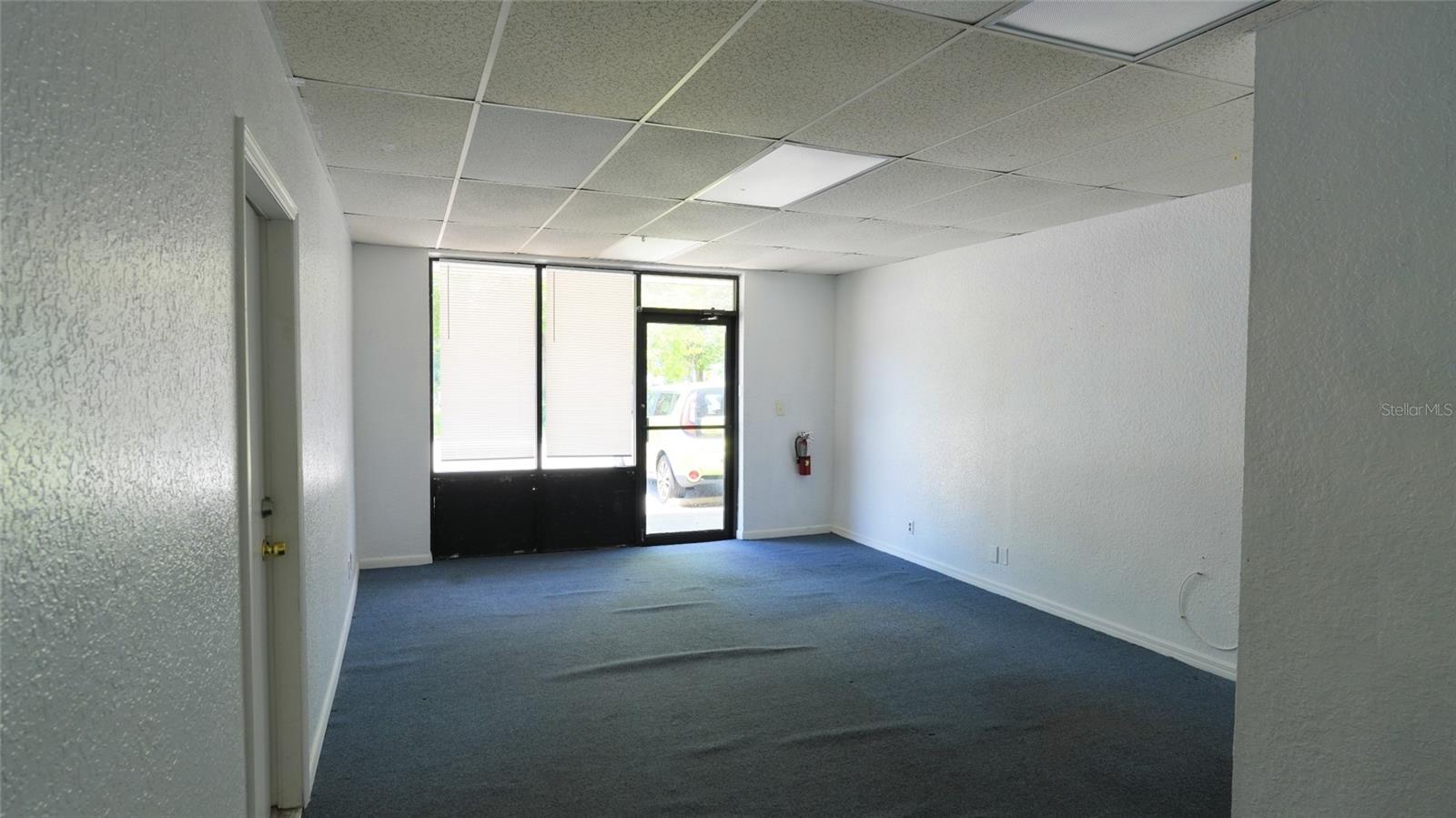 PINELLAS PARK - Commercial Lease